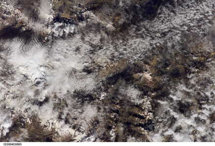 ISS004-E-6865